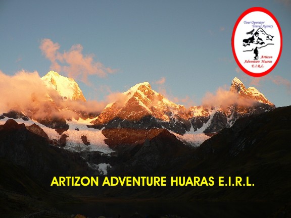 Laguna Carhuacocha - Trekking Cordillera Huayhuash